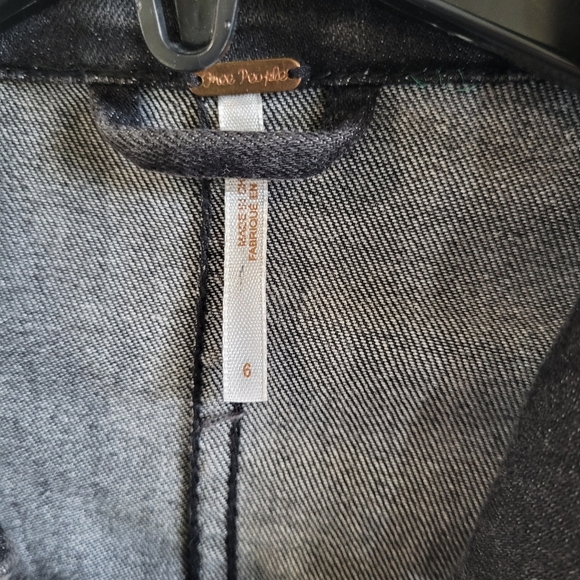 Women's Black Denim Jacket - Picture 7 of 11